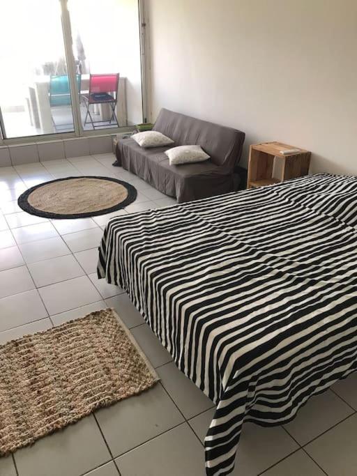 Petit Prix Et Grand Confort A Saint Gilles Les Bains 외부 사진