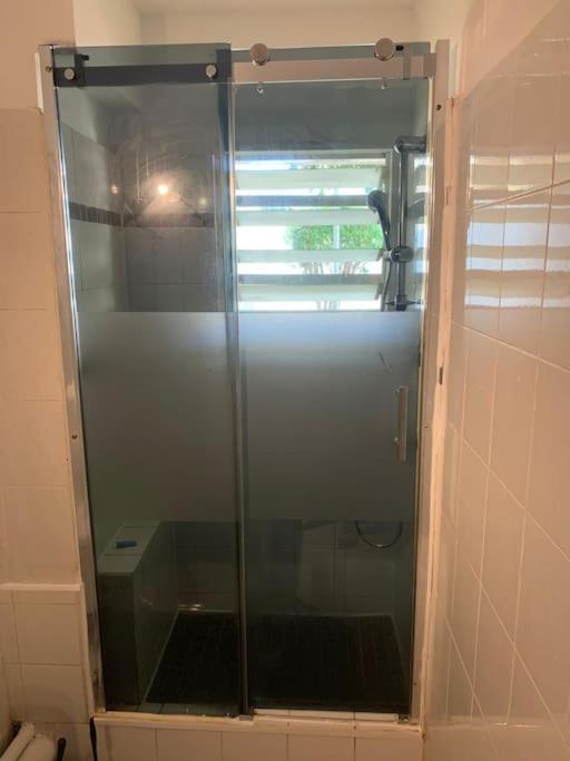 Petit Prix Et Grand Confort A Saint Gilles Les Bains 외부 사진